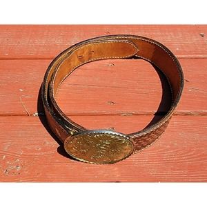 Vintage Kirkpatrick Brown Basket Weave Leather Belt Size 34, Buckle, Shooting